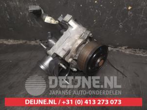 Mazda 3 Water pump O696376 photo 2