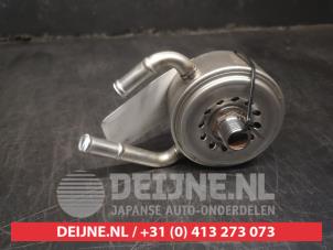 Gebruikte Oliekoeler Nissan Qashqai (J10) 2.0 16V 4x4 Prijs op aanvraag aangeboden door V.Deijne Jap.Auto-onderdelen BV