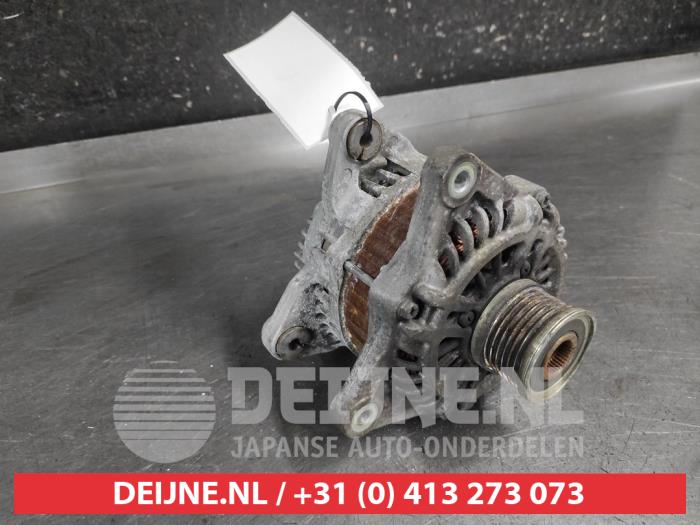 Gebruikte Dynamo Nissan Qashqai (J10) 2.0 16V 4x4 Prijs op aanvraag aangeboden door V.Deijne Jap.Auto-onderdelen BV