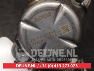 Toyota Rav-4 Brandstofpomp Mechanisch O696501 foto 3