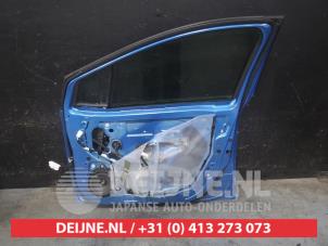 Nissan Micra Front door 4-door, right O696595 photo 3