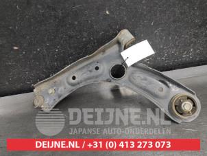 Kia Ceed Front lower wishbone, right O696605 photo 2