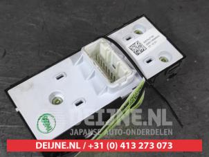 Kia Pro Ceed Multi-functional window switch O696660 photo 2