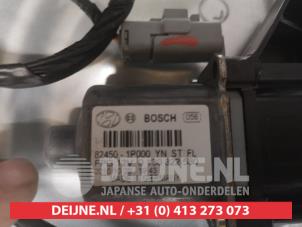 Hyundai IX20 Window mechanism 4-door, front left O696712 photo 3