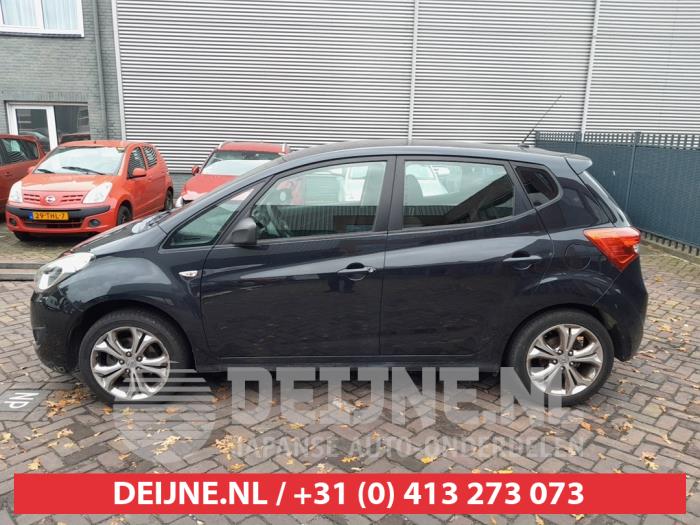 Hyundai IX20 Türscheibe 4-türig links hinten O696714