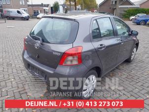 Toyota Yaris Taillight, right O696851 photo 3