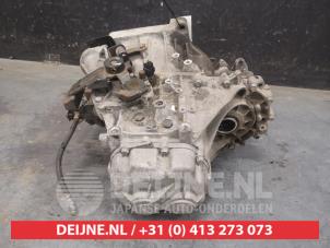 Hyundai I30 Gearbox O697077 photo 3