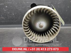 Mitsubishi Colt Heating and ventilation fan motor O697124 photo 2