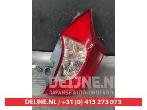 Gebruikte Achterlicht rechts Nissan Note (E12) 1.2 DIG-S 98 Prijs € 100,00 Margeregeling aangeboden door V.Deijne Jap.Auto-onderdelen BV