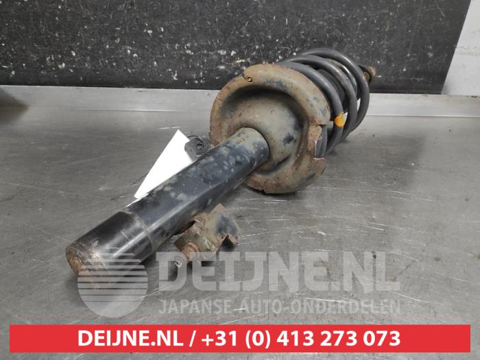 Mazda 5 Stoßdämpferstrebe rechts vorne O697231