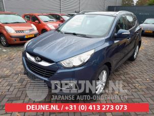 Hyundai IX35 Tür 4-türig links vorne O697317 foto 2