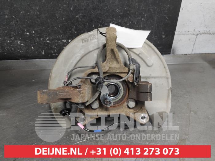 Mitsubishi Outlander Fusee rechts-voor O697347