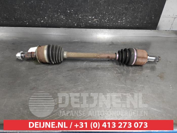 Mitsubishi Outlander Aandrijfas links-voor O697350