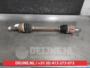 Gebruikte Homokineetas links-voor Mitsubishi Outlander (GF/GG) Prijs € 75,00 Margeregeling aangeboden door V.Deijne Jap.Auto-onderdelen BV