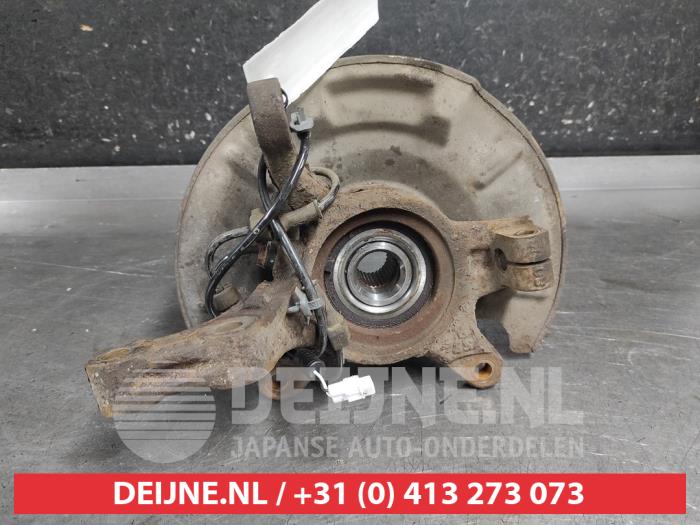 Suzuki SX-4 Fusee rechts-voor O697452