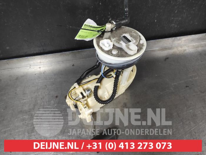 Gebruikte Tank element Pomp Honda Civic (EP/EU) 1.4 16V Prijs € 50,00 Margeregeling aangeboden door V.Deijne Jap.Auto-onderdelen BV