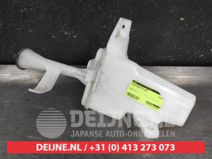 Nissan Micra Scheibensprühertank vorne O697520 foto 2