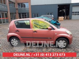 Daihatsu Sirion Tür 4-türig rechts hinten O697628 foto 3