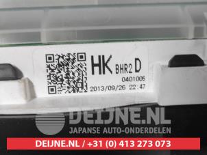 Mazda 3 Odometer KM O697646 photo 3