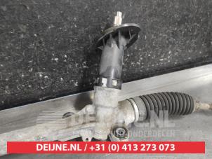 Mazda 3 Steering box O697648 photo 2