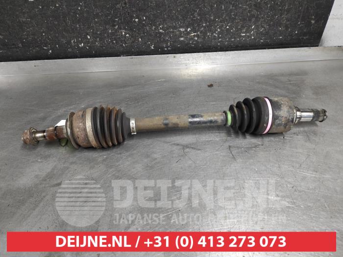 Mazda 3 Front drive shaft, left O697652