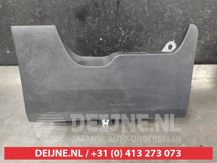 Toyota Yaris Airbag knie links O697683