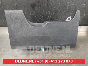 Gebruikte Airbag knie links Toyota Yaris III (P13) 1.4 D-4D-F Prijs € 150,00 Margeregeling aangeboden door V.Deijne Jap.Auto-onderdelen BV