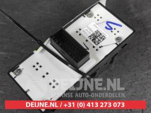 Hyundai I10 Multi-functional window switch O697710 photo 2