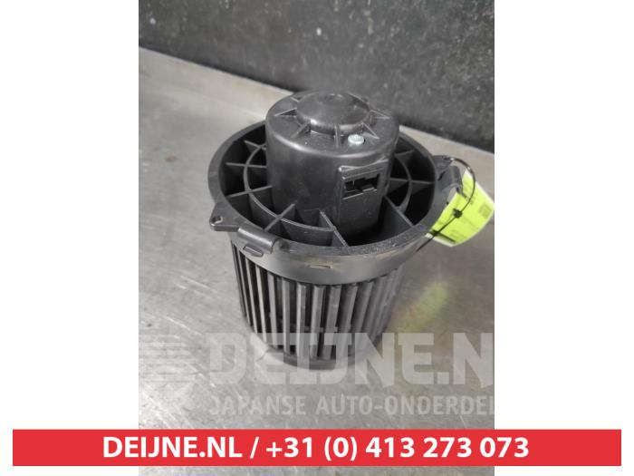 Nissan Note Heizung Belüftungsmotor O697818