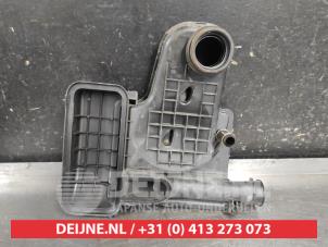 Toyota Aygo Luftfiltergehäuse O697913 foto 2