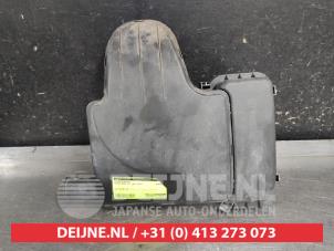 Gebruikte Luchtfilterhuis Toyota Aygo (B10) 1.0 12V VVT-i Prijs € 50,00 Margeregeling aangeboden door V.Deijne Jap.Auto-onderdelen BV