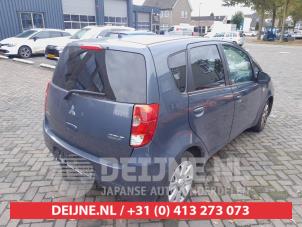 Mitsubishi Colt Rear bumper O698016 photo 3