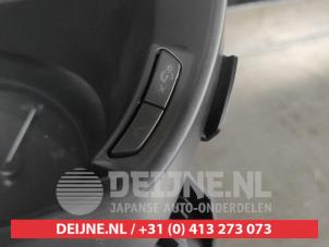 Mazda MX-30 Tacho - Kombiinstrument KM O697995 foto 3