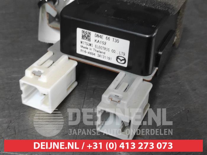 Mazda MX-30 Antenne (diversen) O698001