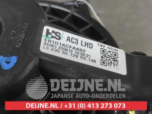 Hyundai I10 Heizung Belüftungsmotor O698073 foto 3