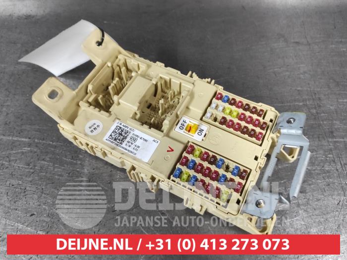 Hyundai I10 Fuse box O698077
