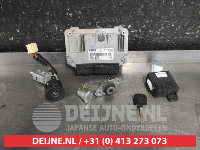 Toyota Aygo Slotenset Cilinder (compleet) O697936