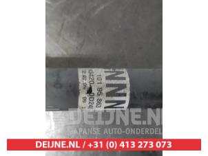 Toyota Yaris Front drive shaft, left O698349 photo 2