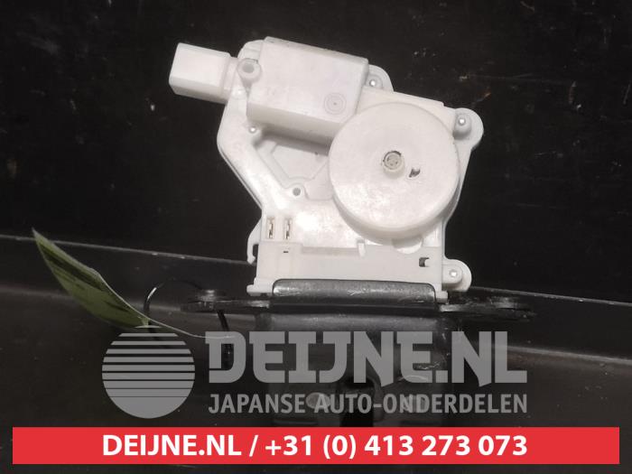 Nissan Qashqai Schließmechanik Heckklappe O698338
