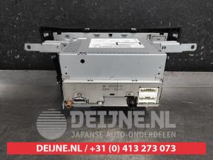 Nissan Qashqai Radio O698342 photo 2