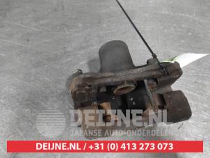 Hyundai IX35 Rear brake calliper, left O698388 photo 2