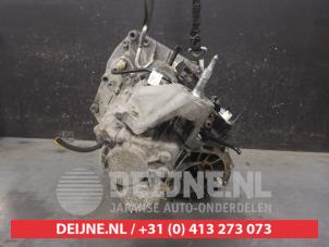 Nissan Qashqai Versnellingsbak O698471 foto 2