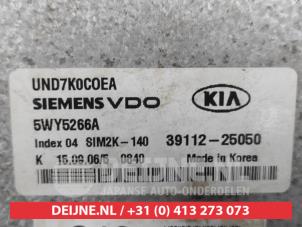 Kia Carens Steuergerät Motormanagement O698526 foto 2