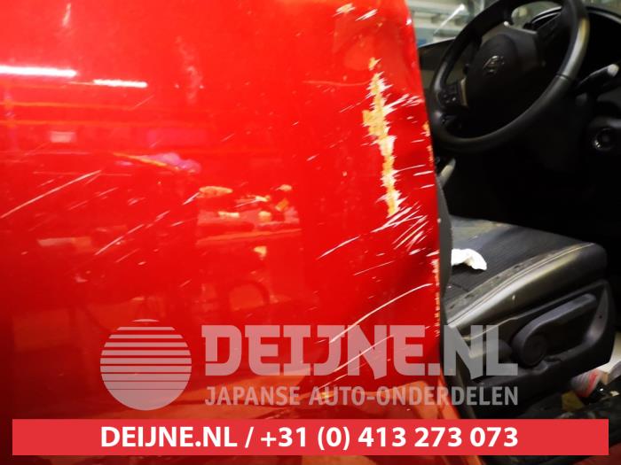 Suzuki S-Cross Rear door 4-door, right O698548
