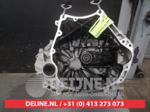 Gebruikte Versnellingsbak Mazda CX-3 (DJ/DK) 2.0 SkyActiv-G 120 Prijs € 350,00 Margeregeling aangeboden door V.Deijne Jap.Auto-onderdelen BV