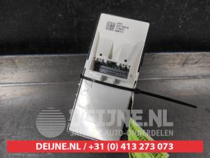 Hyundai I20 Multi-functional window switch O698621 photo 2