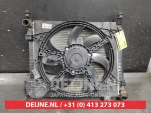 Gebruikte Radiateur Nissan Micra (K13) 1.2 12V DIG-S Prijs € 75,00 Margeregeling aangeboden door V.Deijne Jap.Auto-onderdelen BV
