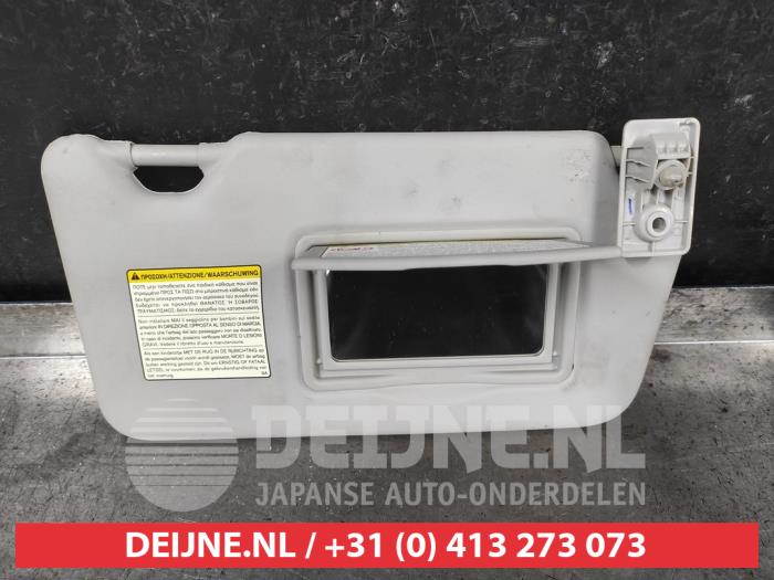 Nissan Micra Sun visor O698666
