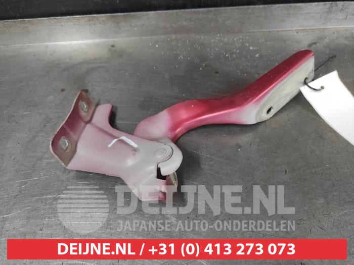 Nissan Micra Motorhaube Scharnier O698667