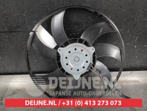 Nissan Micra Kühlgebläse O698687 foto 2